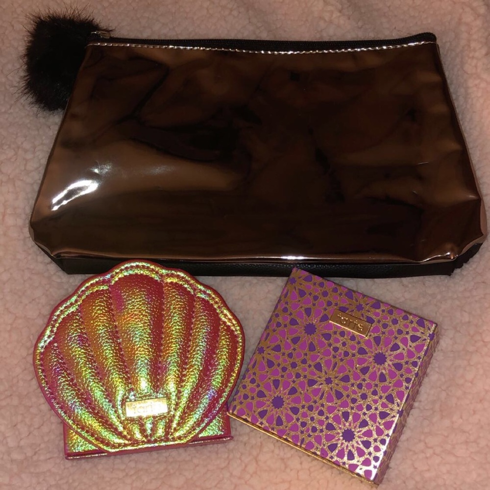 MAKEUP BRUSH HOLDERS & FREE COSMETIC BAG😻💘